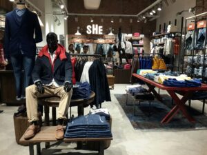 she Ambience Mall - Gurgaon